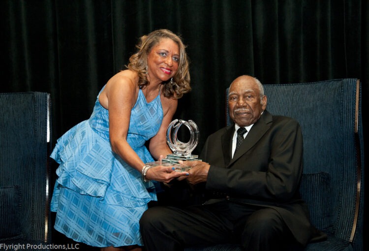 imgi_22_KAW6789-199-2-750×510