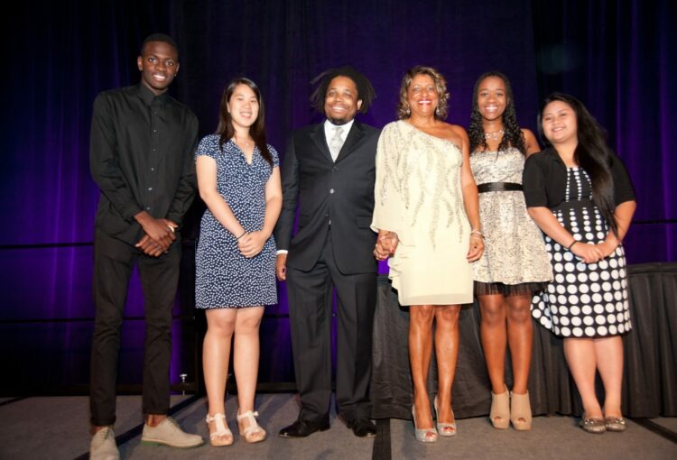 imgi_34_KAW9064-2-750×510